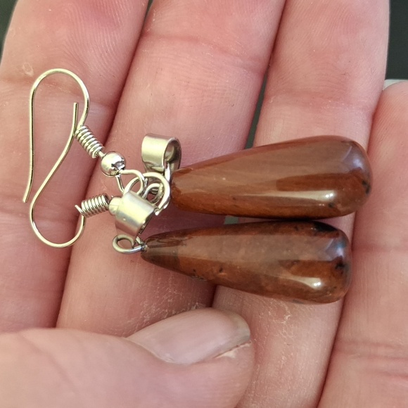 New Red Jasper Teardrop Earrings. - Picture 5 of 5